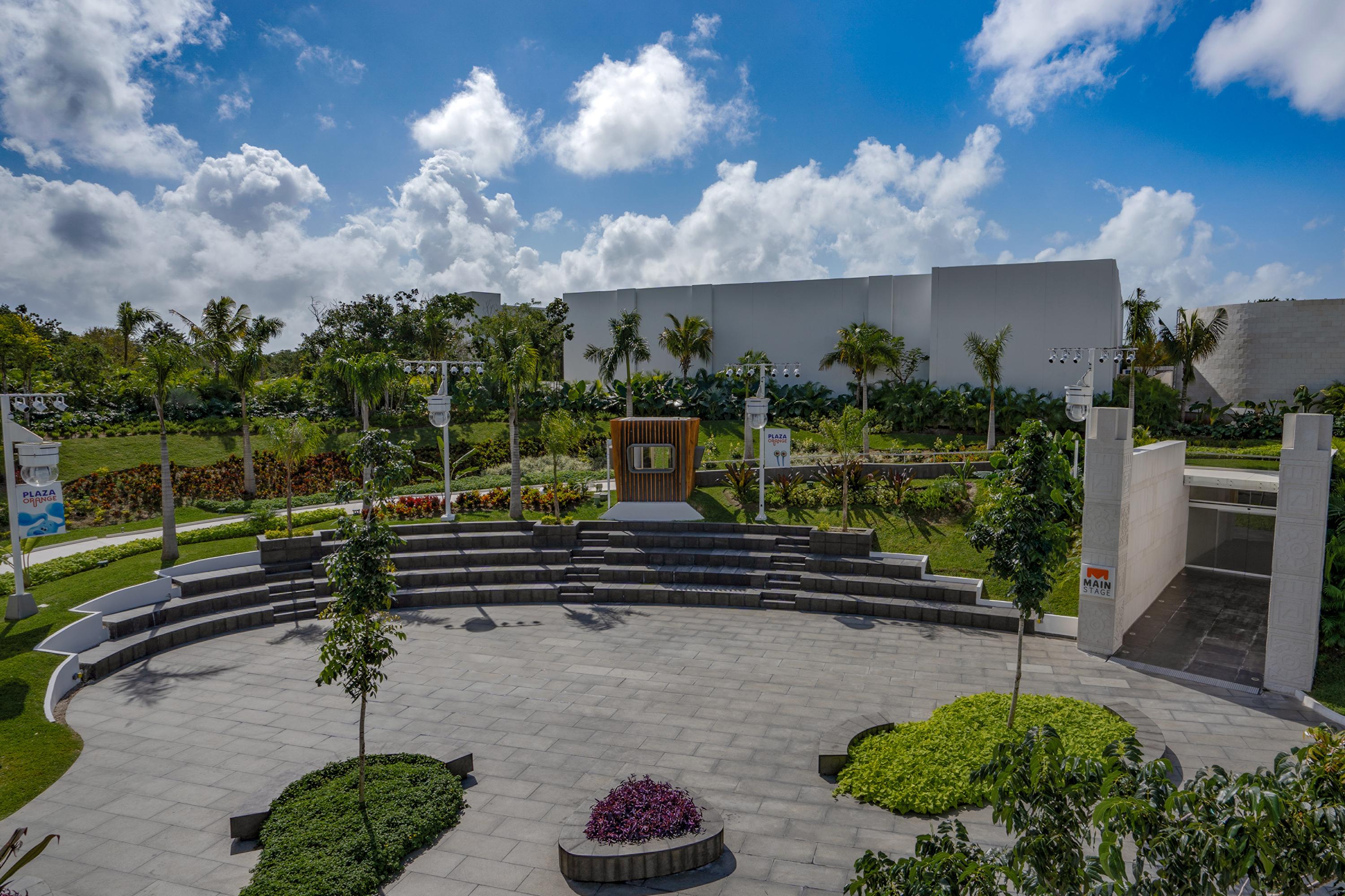 Nickelodeon Hoteles And Resorts Riviera Maya By Karisma Пуэрто-Морелос Экстерьер фото